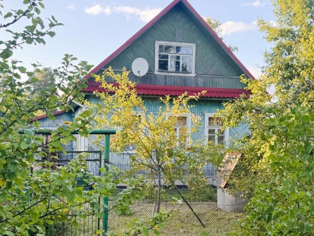 Вырица пос., Петроградская ул., д 4