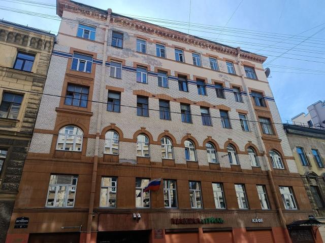 Достоевского ул., 6