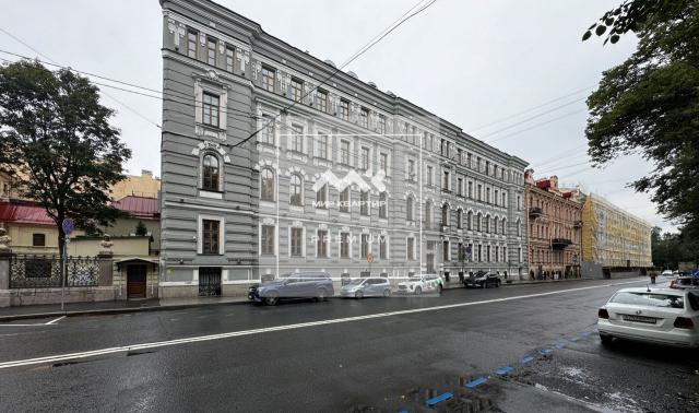 Конногвардейский б-р., 5