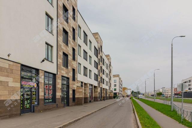 Владимира Пчелинцева ул., 3
