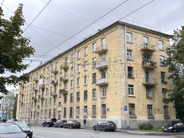 пр-кт. Малый В.О., 70