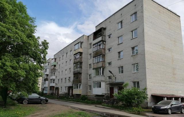 Кировск г., Молодежная ул., д 6