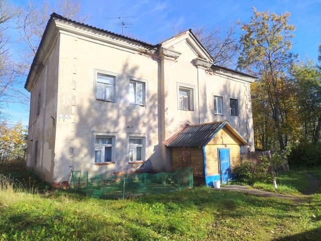 Ленинградская область, Гатчина г., Матвеева ул., 12 а