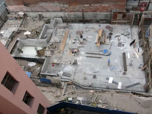 Бетонирование на набережной Фонтанки, 161