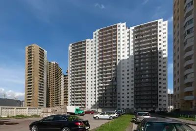 ЖК «Шушары»: на переднем плане корпус, который сдадут в конце года