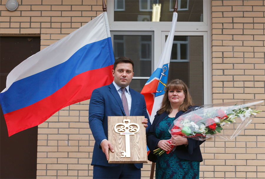 Цо 1 директор. Муринская сош 1 директор. Муринский центр образования номер 4 директор. Симонова директор школы 71 тула. Иванова ирина николаевна методист.