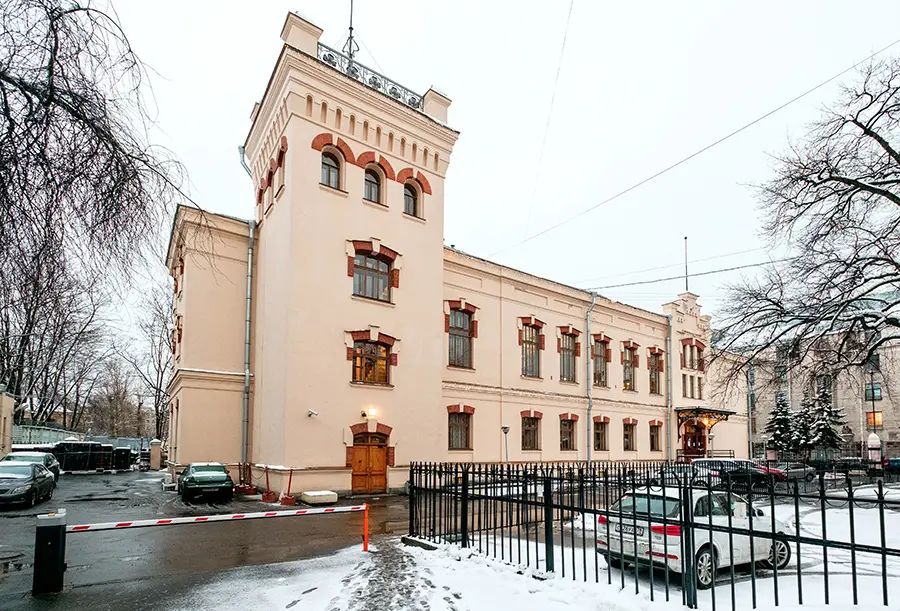 Здание на Лесном проспекте, 19 (Народный дом Э. Нобеля)